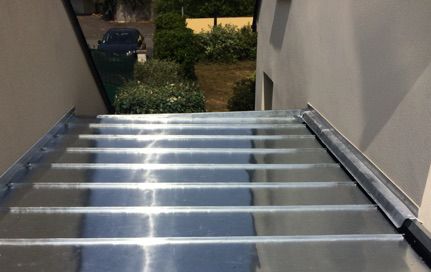 Couvreur zingueur - Rénovation couverture zinc